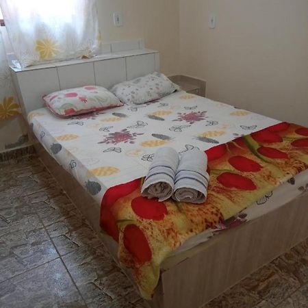 Aparthotel Familia Meireles Luziania ภายนอก รูปภาพ