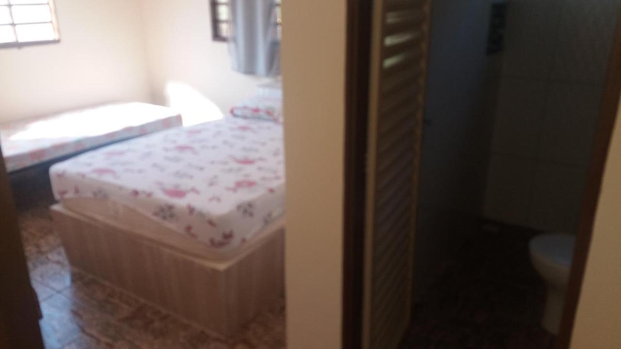 Aparthotel Familia Meireles Luziania ภายนอก รูปภาพ