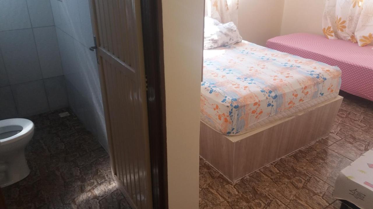 Aparthotel Familia Meireles Luziania ภายนอก รูปภาพ