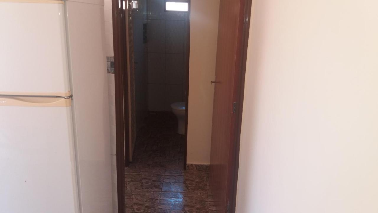 Aparthotel Familia Meireles Luziania ภายนอก รูปภาพ